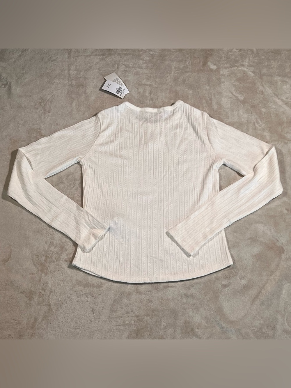 abercrombie kids Cream Ribbed Long-Sleeve Top with Black Bow Accents - Picture 3 of 3